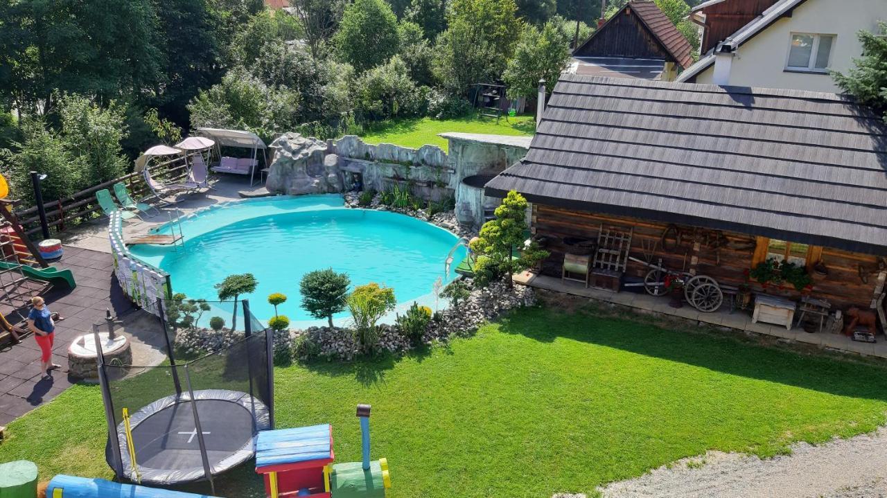 Rodinne Apartmany Alpinka Oscadnica Eksteriør bilde