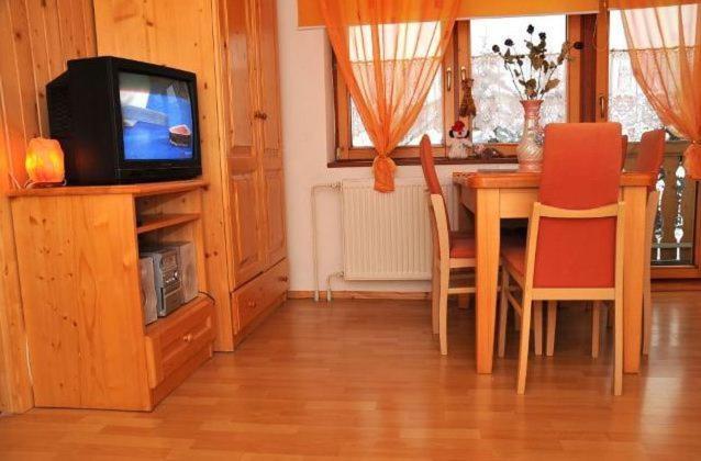 Rodinne Apartmany Alpinka Oscadnica Rom bilde